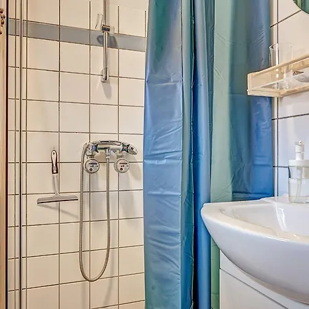 4 Person In Lägenhet *